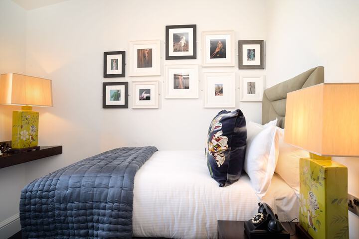 Room 15 of 74
