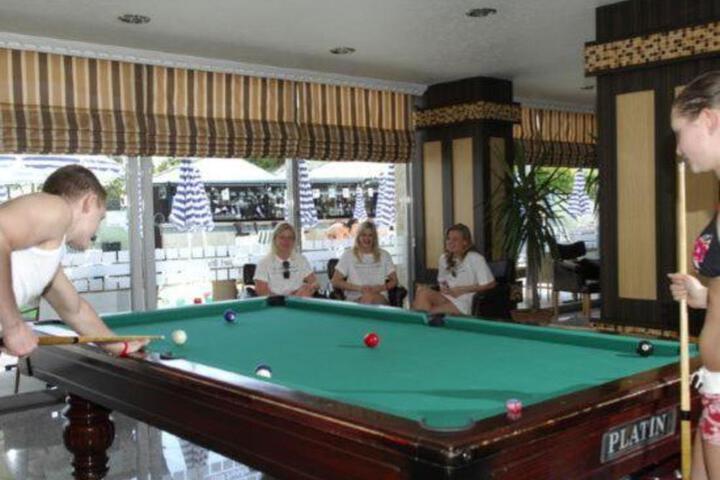 Sealine Hotel