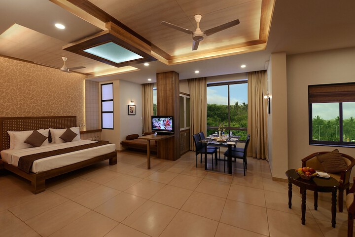 Room 18 of 36
