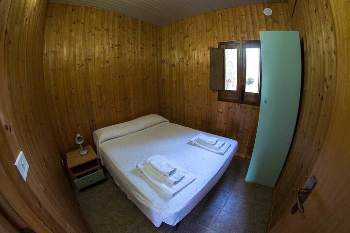 Room 12 of 34