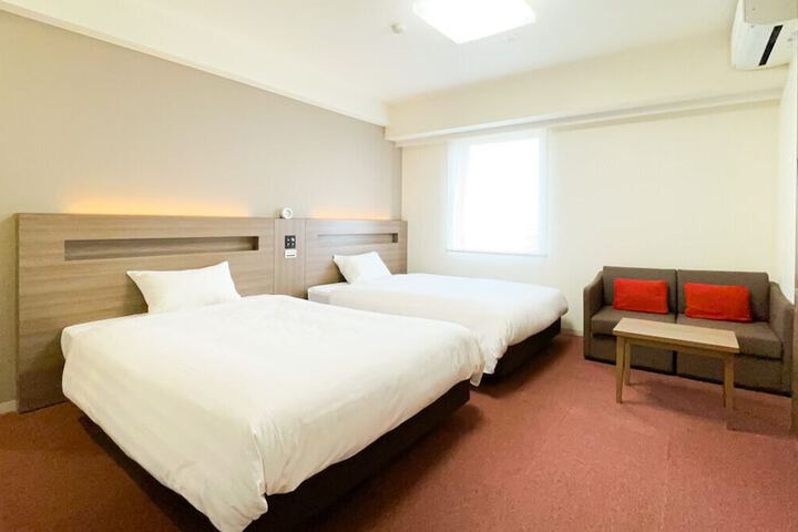 Room 7 of 46