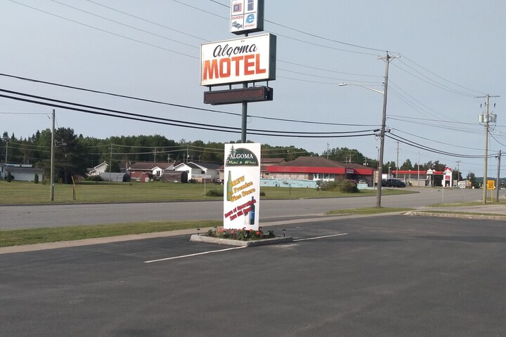 Hotel 37 of 39
