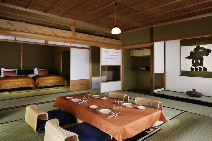 Dining Photos