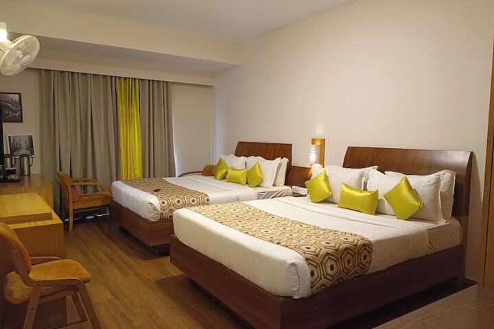 Room 8 of 22