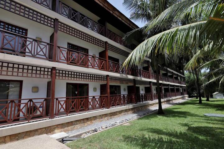 Hotel 202 of 261