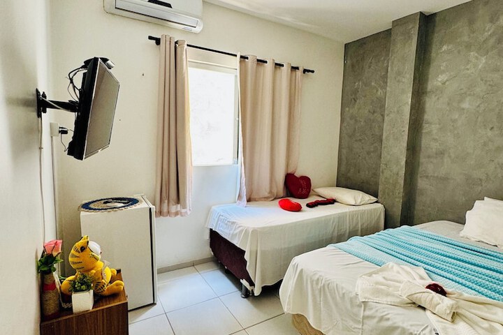 Room 14 of 35