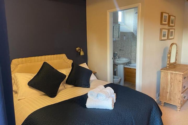 Room 5 of 21