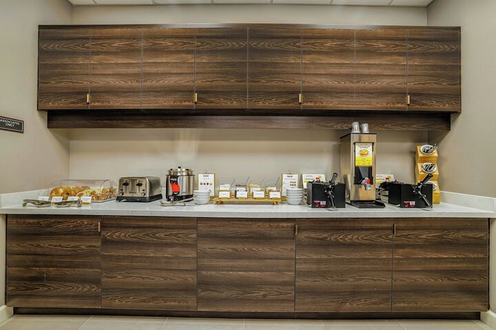 Breakfast/Coffee Service 52 of 67