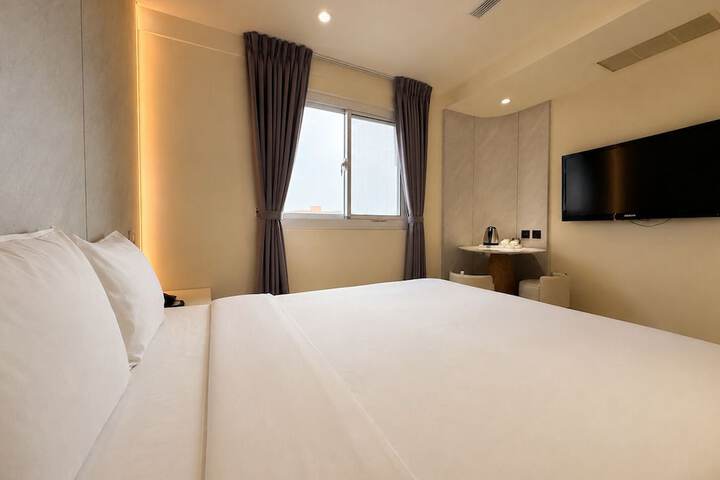 Room 116 of 160