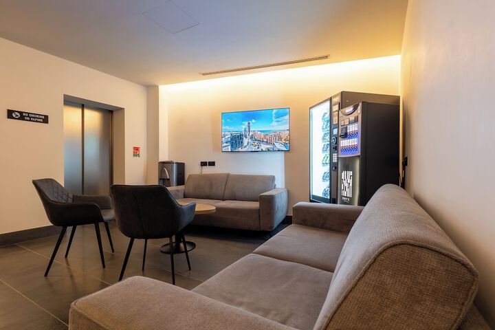 Hotel Interior 7 of 150