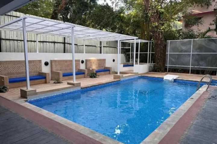 Pool 25 of 27