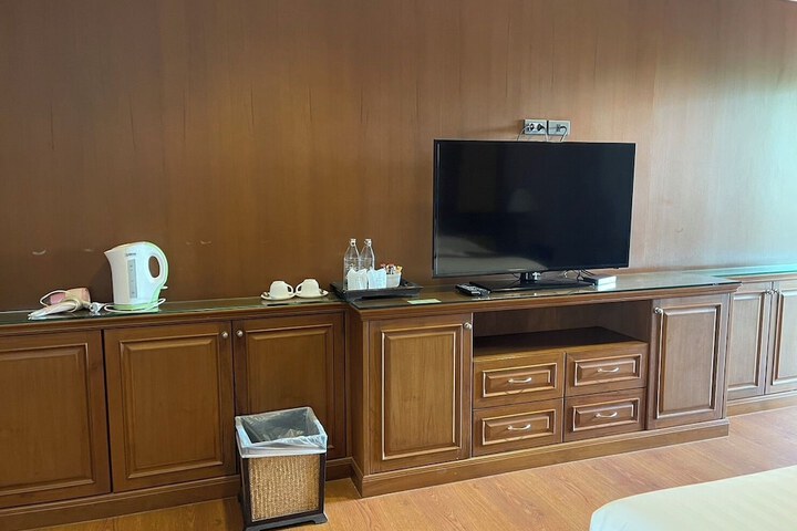 Room 35 of 112