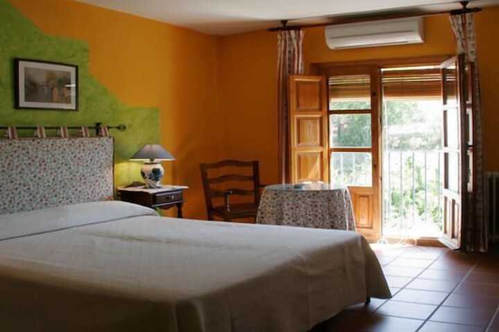 Room 7 of 43
