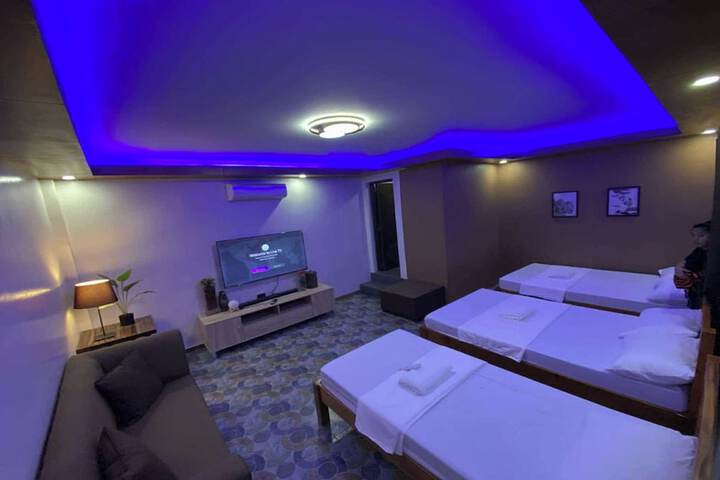 Room 7 of 55
