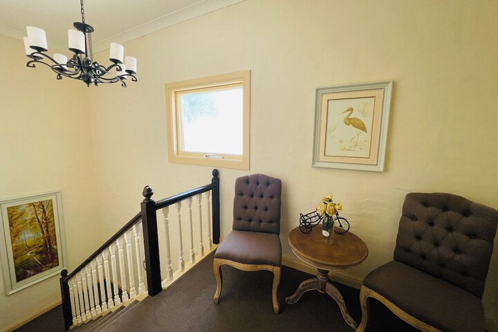 Room 76 of 214