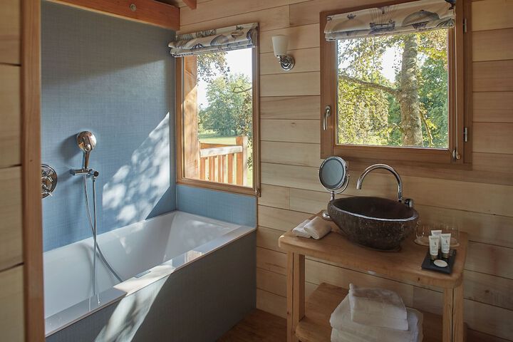 Bathroom Interior Photo