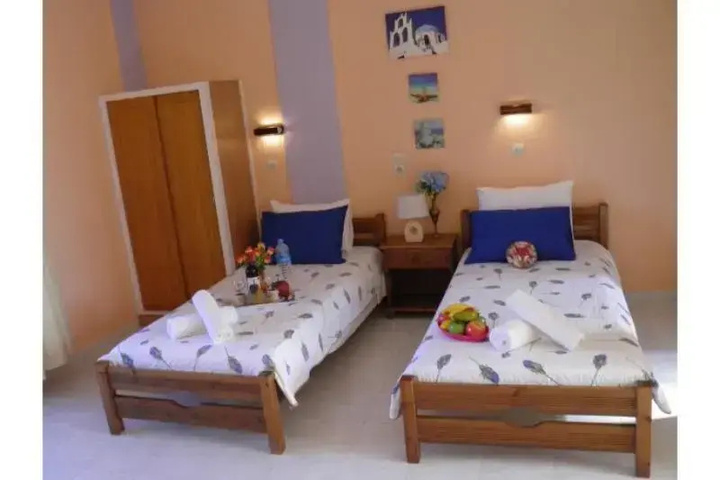 Room 2 of 13