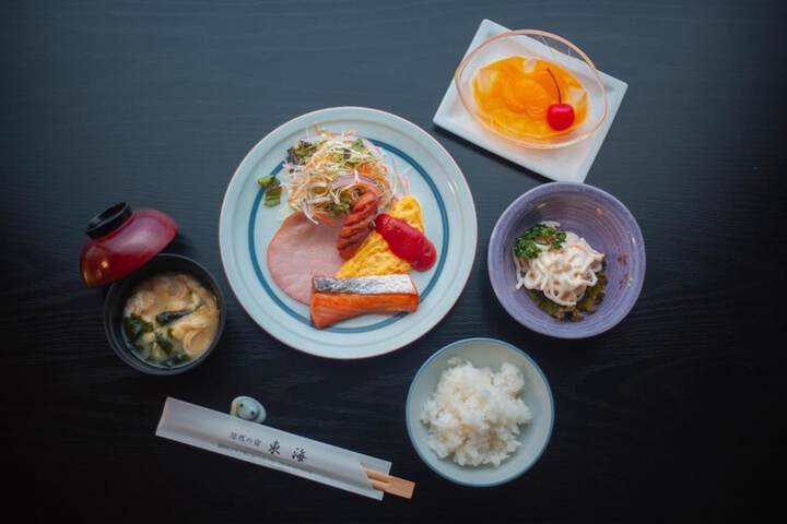 Dining Photos