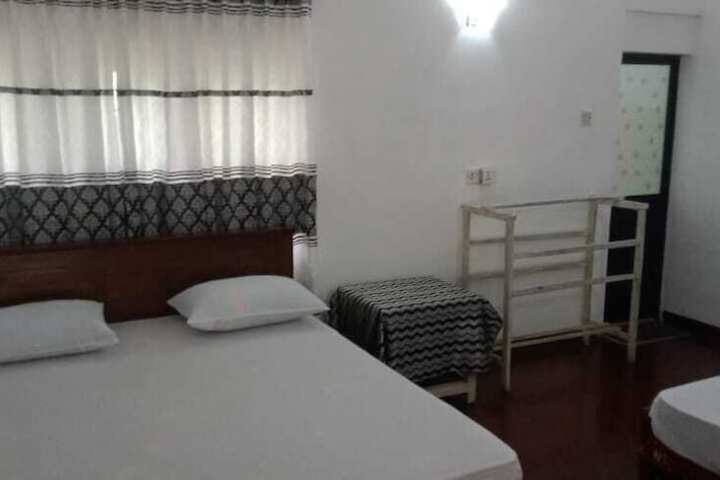Room 2 of 59