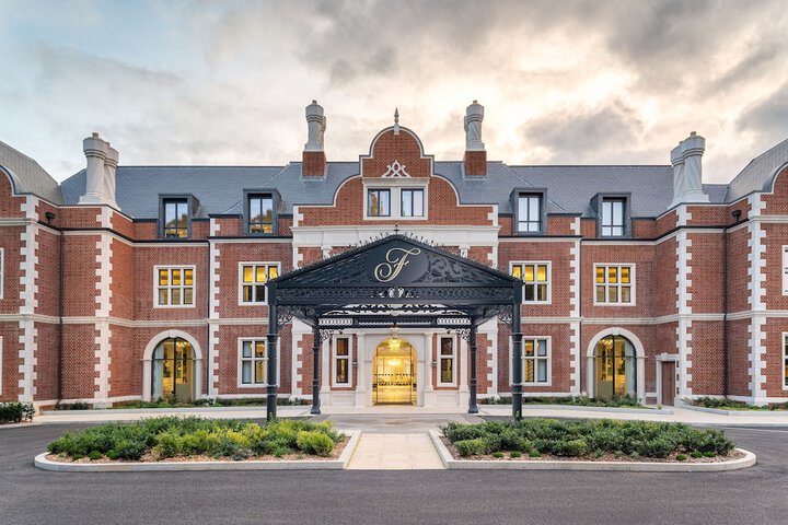 Hotel 185 of 188