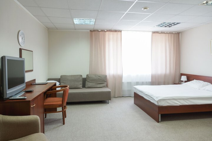 Room 11 of 121