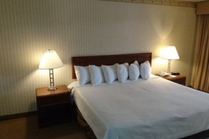 Room 6 of 57