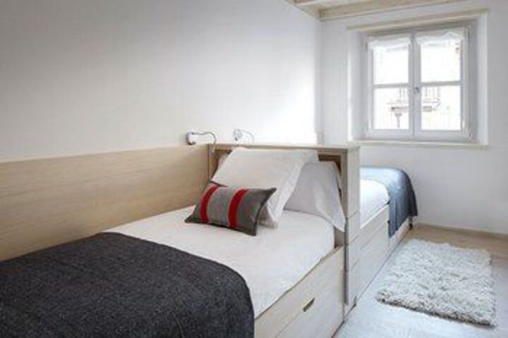 Room 3 of 12