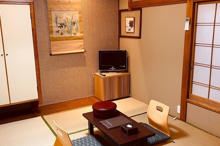 Room 11 of 55