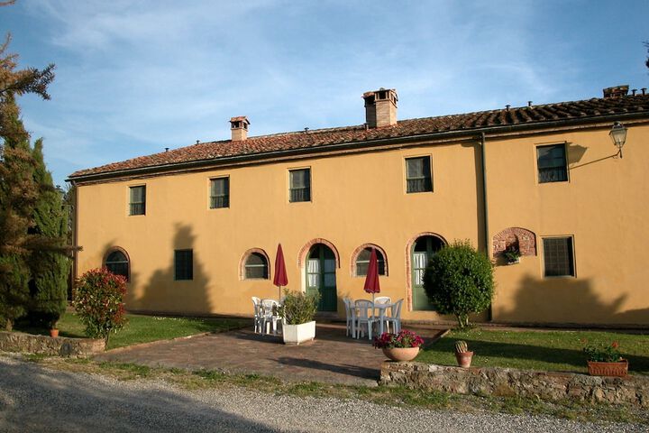 Apartment in Guasticce With Shared Pool in Collesalvetti