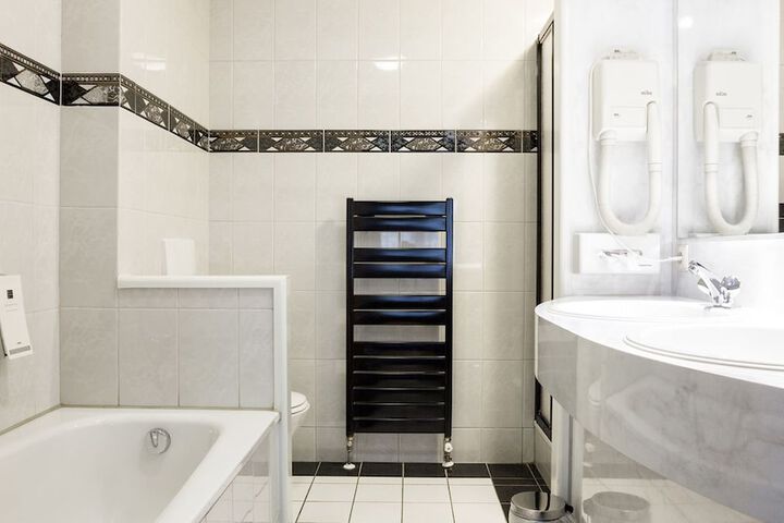 Bath Interior