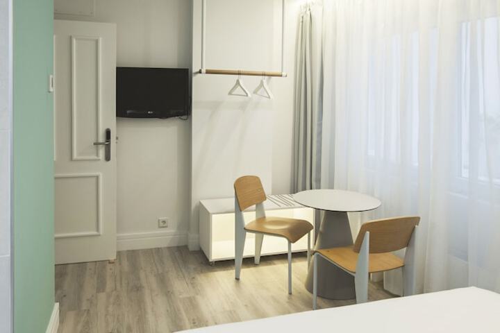 Room 13 of 41