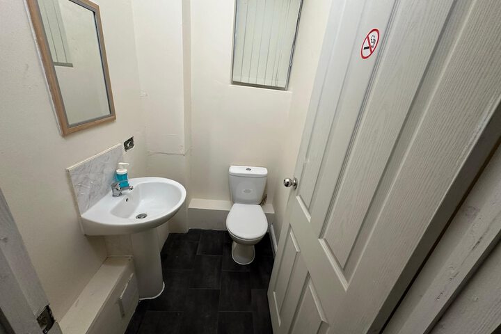 Room 20 of 25