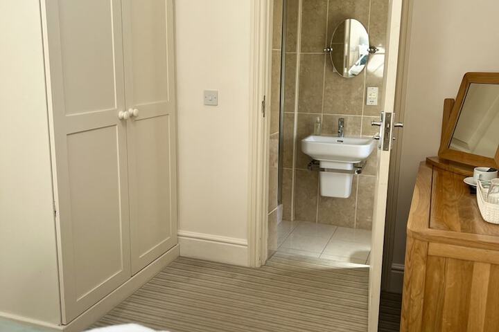 Room 7 of 41