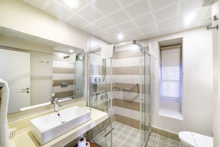 Bath Interior