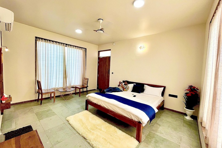 Room 18 of 72
