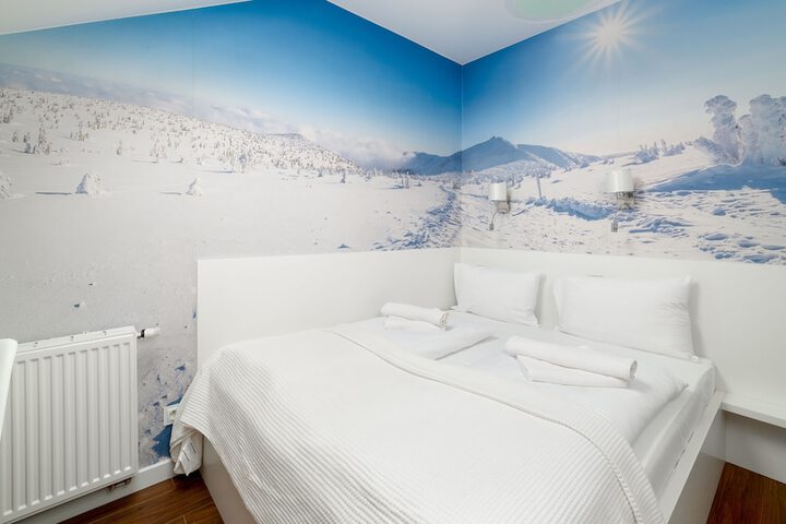 Room 109 of 375