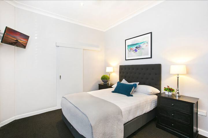 Room 4 of 45