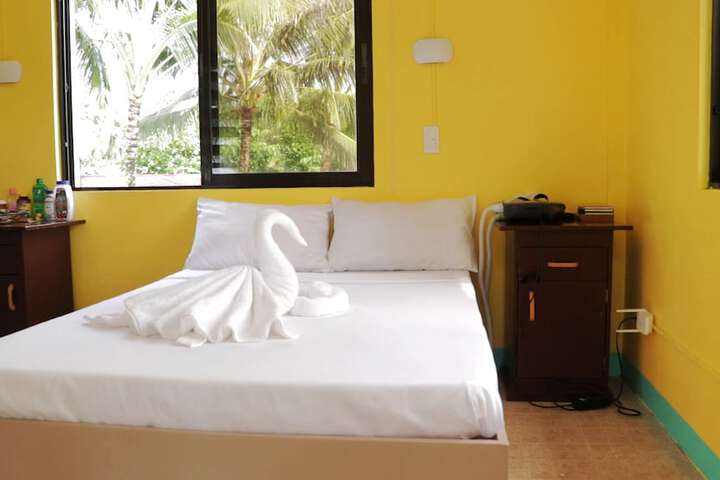 Room 10 of 21