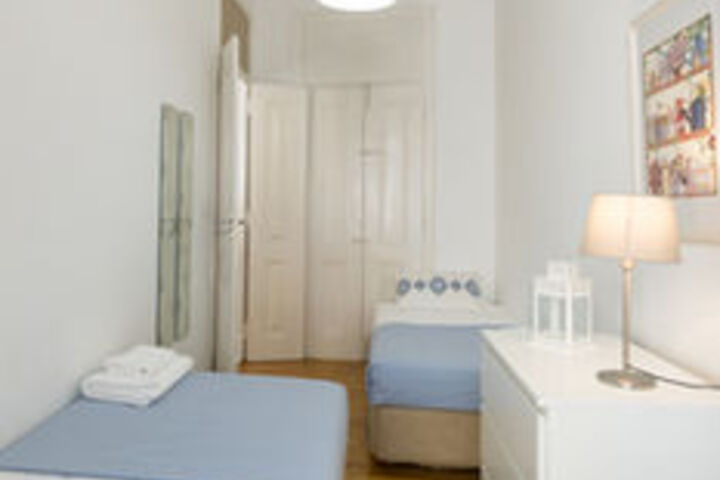 Room 117 of 263