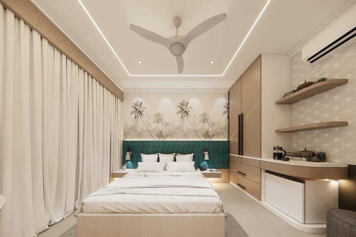 Room 12 of 30
