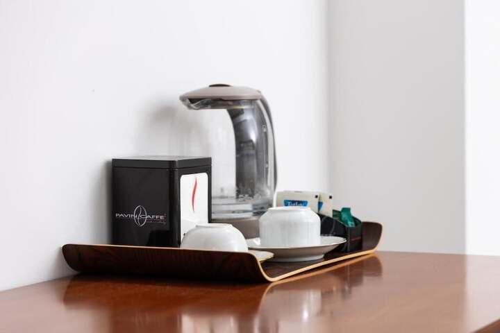 Breakfast/Coffee Service 20 of 47