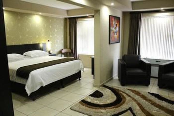 Room 30 of 59