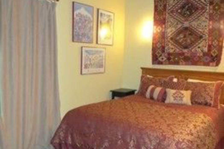 Room 9 of 34