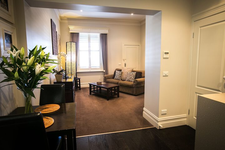 Room 4 of 37