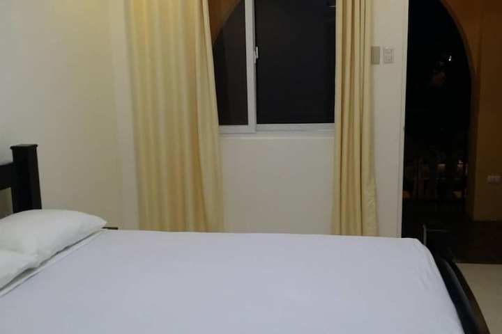 Room 15 of 68