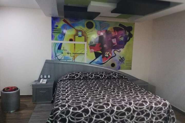 Room 14 of 46