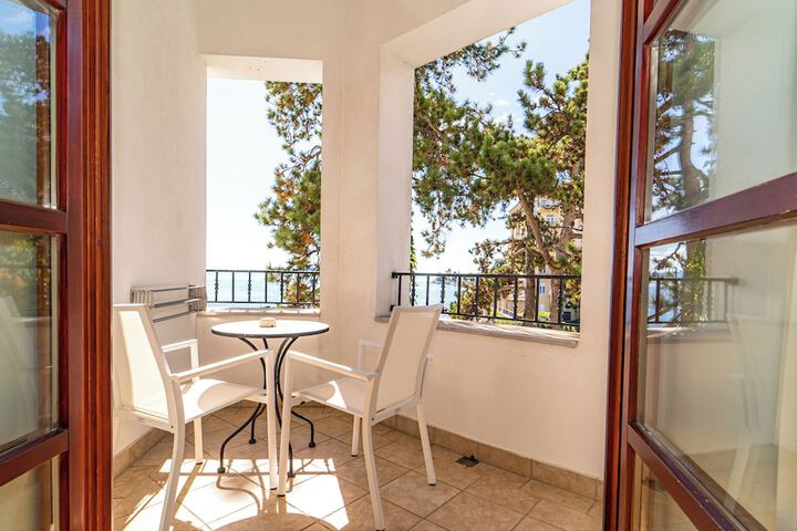 Terrace/Patio 36 of 67