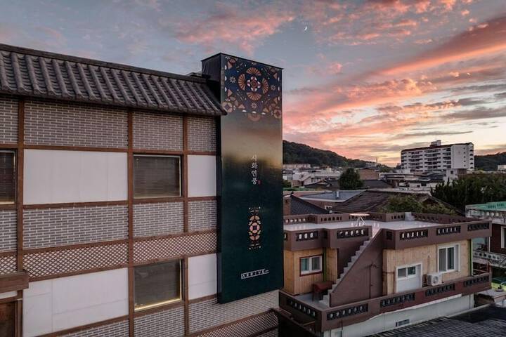 Exterior of HotelArrive Jeonju Sihwayeonpung