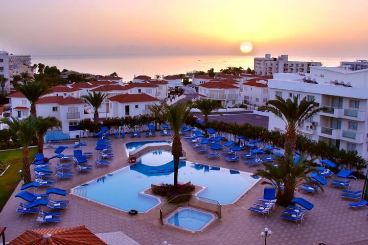 Seagull Hotel