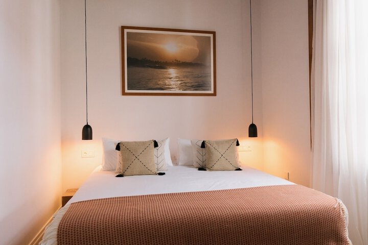 Room 28 of 107